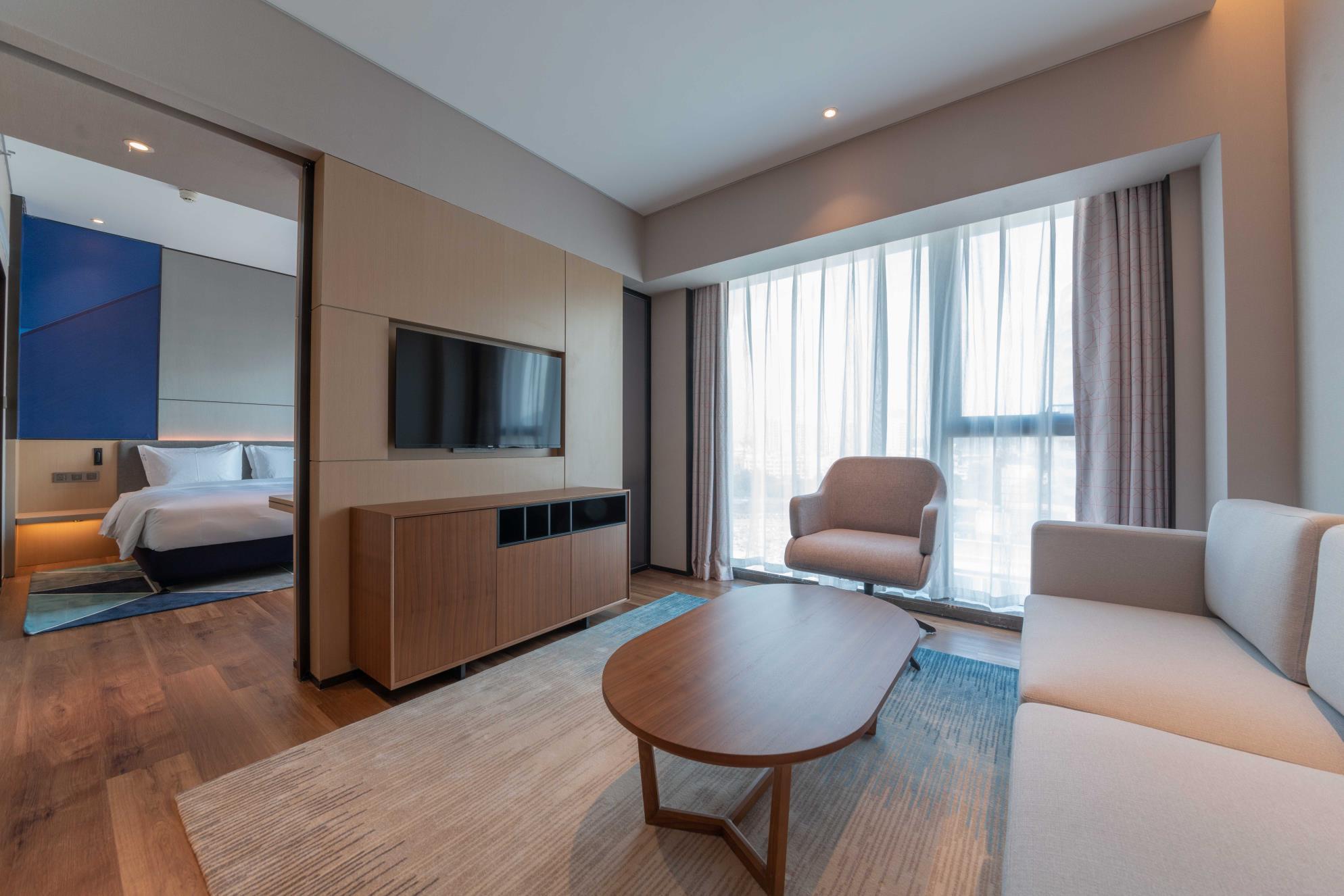 Holiday Inn Express Shenzhen Longhua By Ihg Экстерьер фото