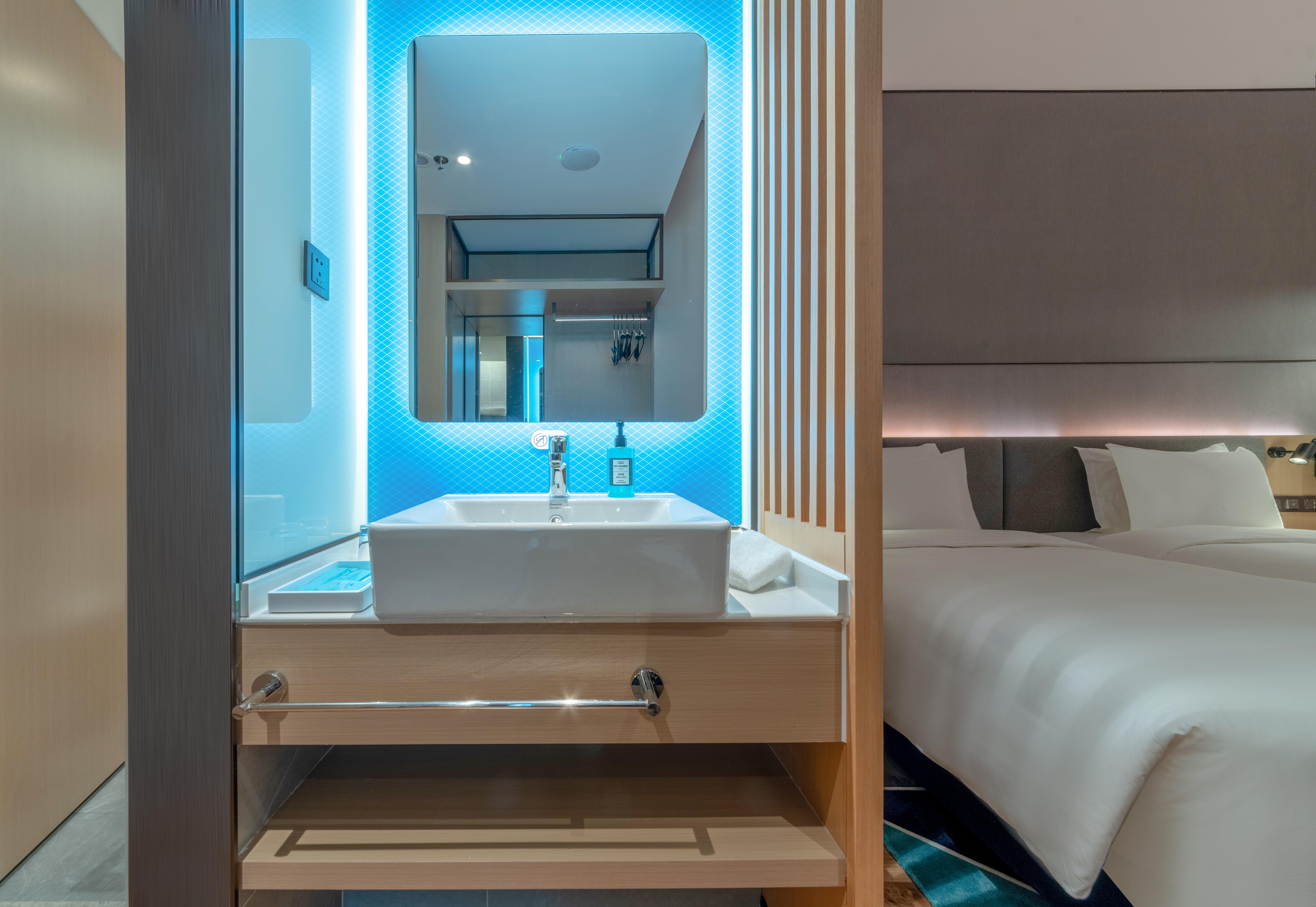 Holiday Inn Express Shenzhen Longhua By Ihg Экстерьер фото