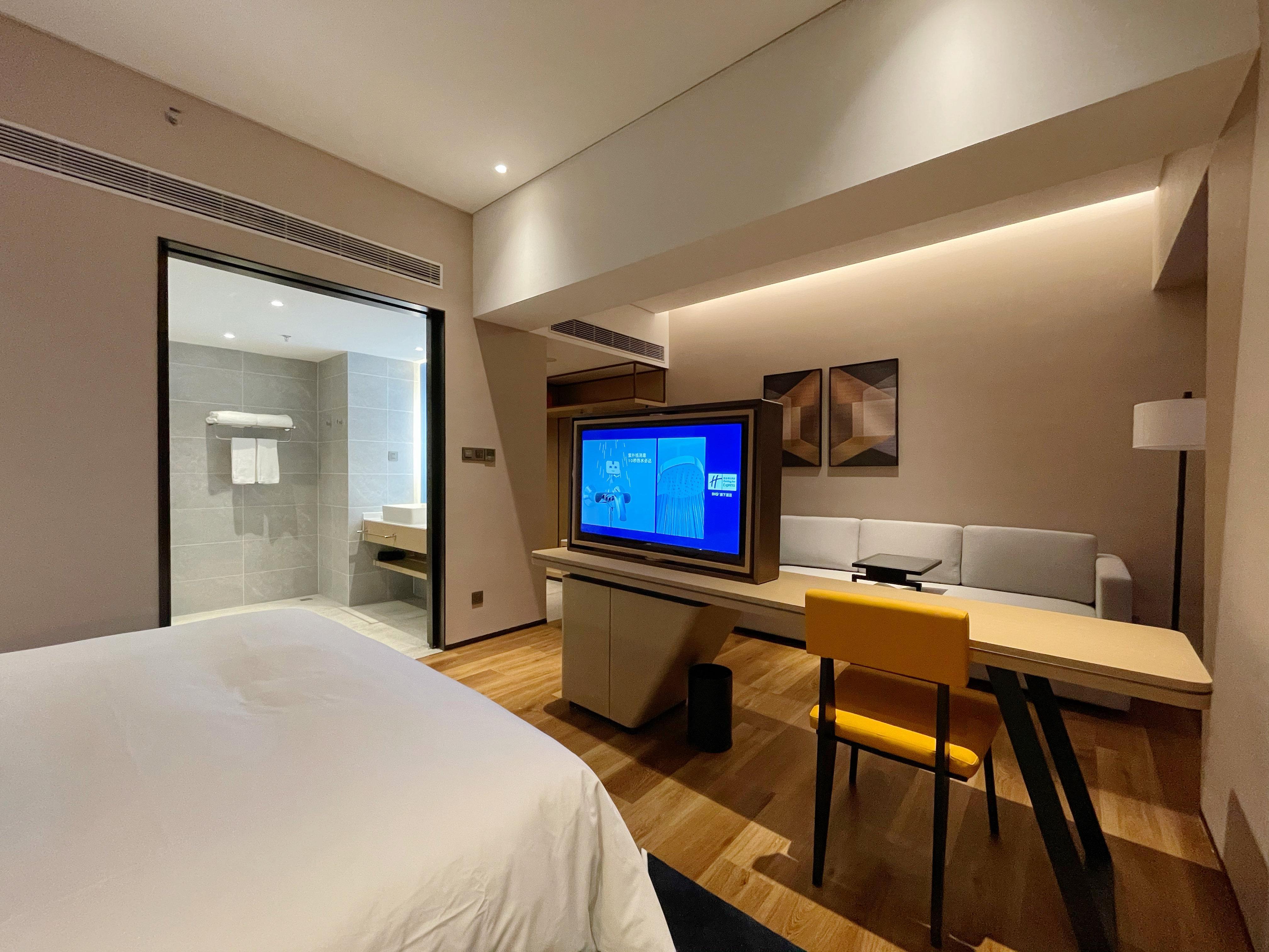 Holiday Inn Express Shenzhen Longhua By Ihg Экстерьер фото